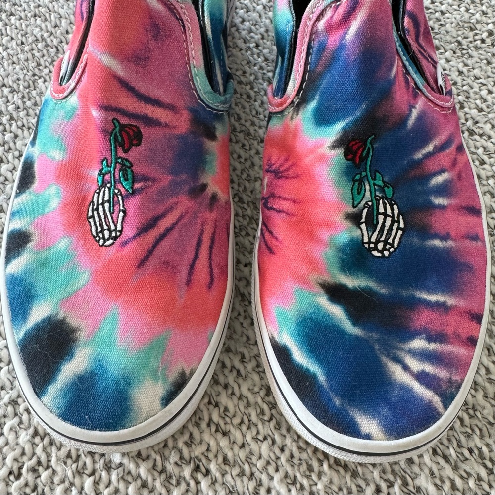 Sz 8 Van’s Skeleton Rose Tie Dye Slip-on - Picture 8 of 8